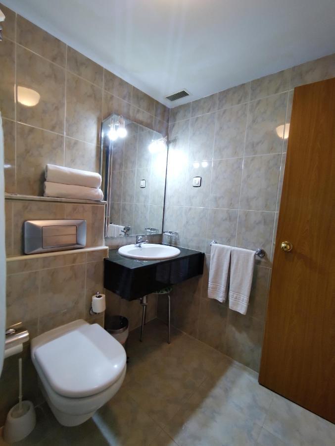 Hotel Ria De Vigo "Tierra De Campos" Becilla de Valderaduey Eksteriør bilde